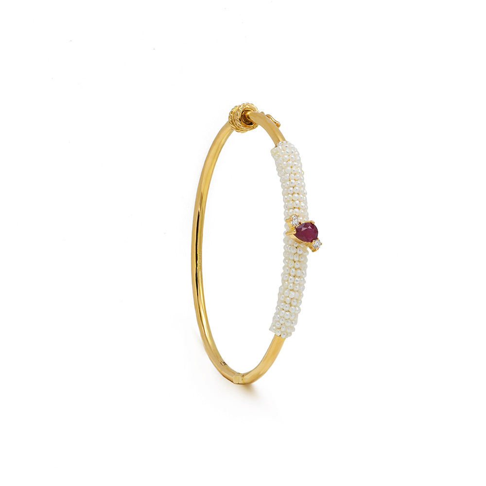 Queen Of The Galaxy Skinny Bangle with Pearls