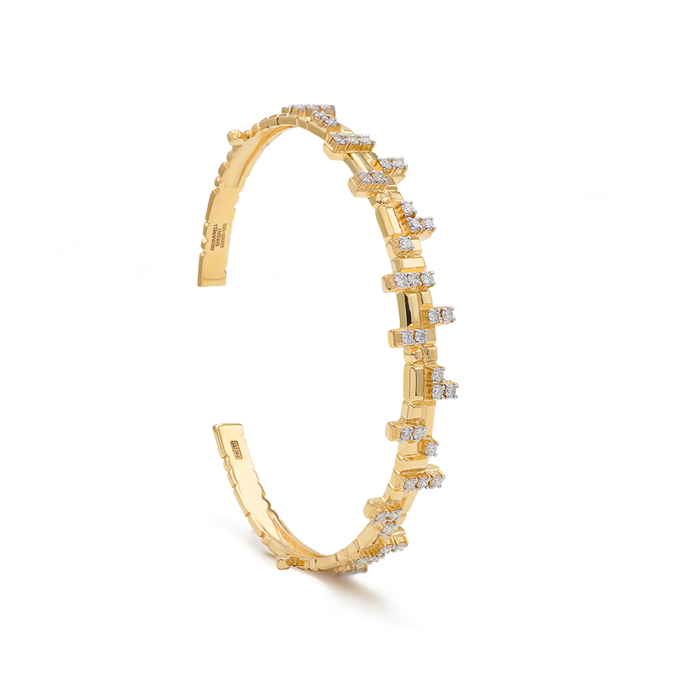 Wehaj Chic Semi Bangle